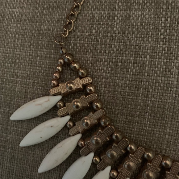 Boho chunky necklace - Picture 3 of 9